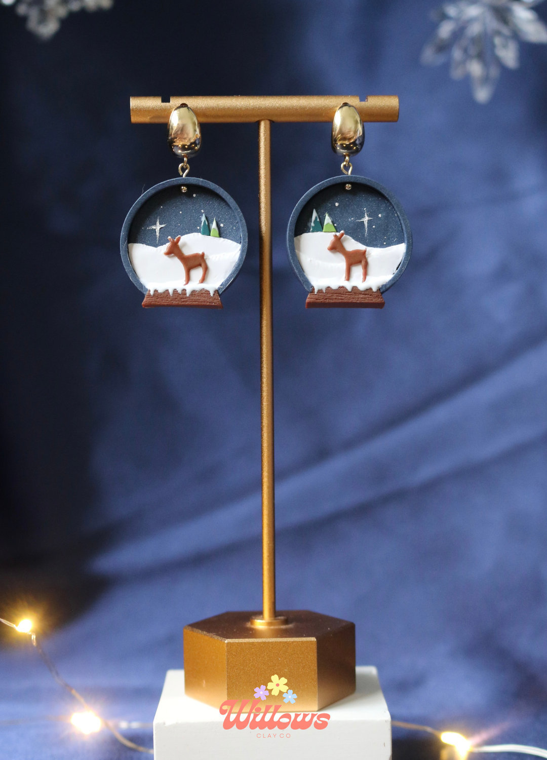 Snowglobe (Reindeer Blue)