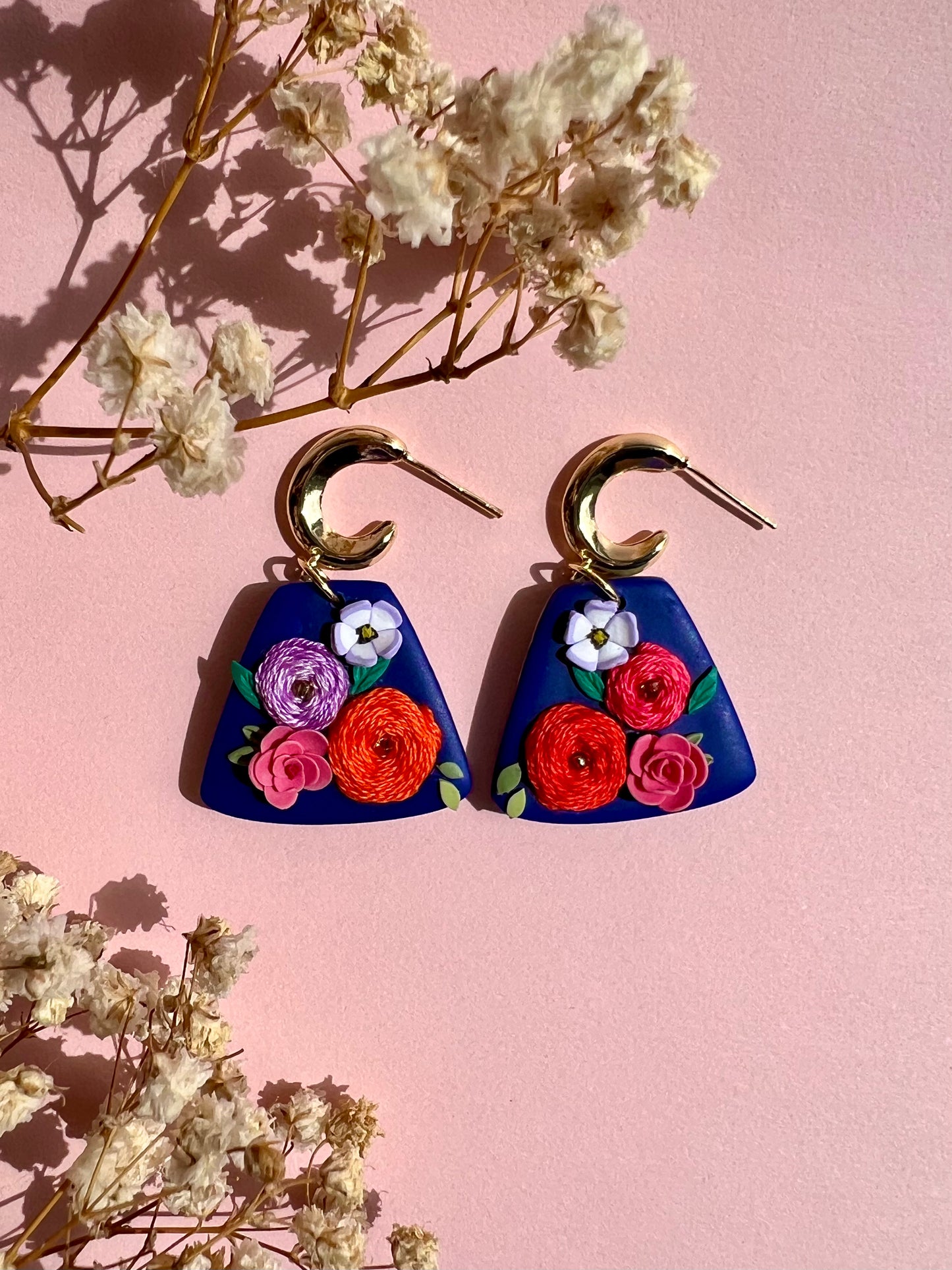 Embroidery (Blue) - 1